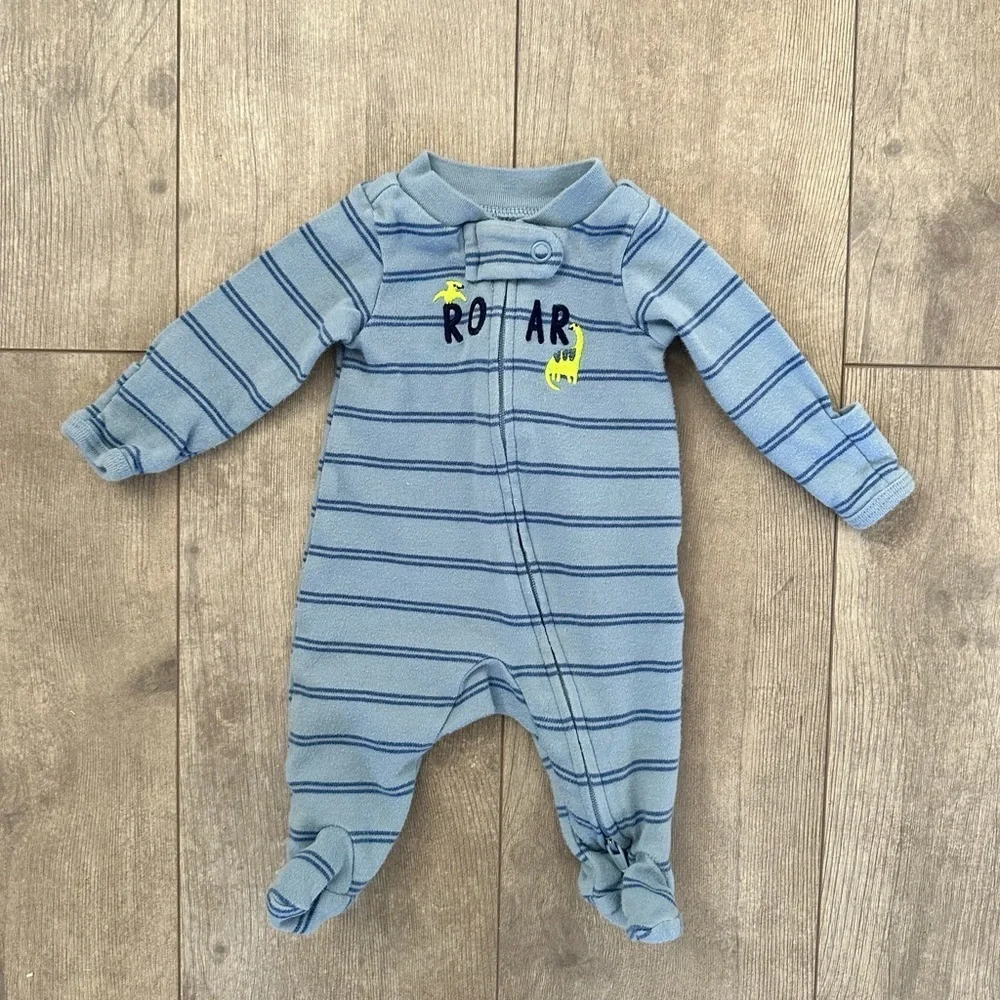 Carter’s preemie footies baby boy